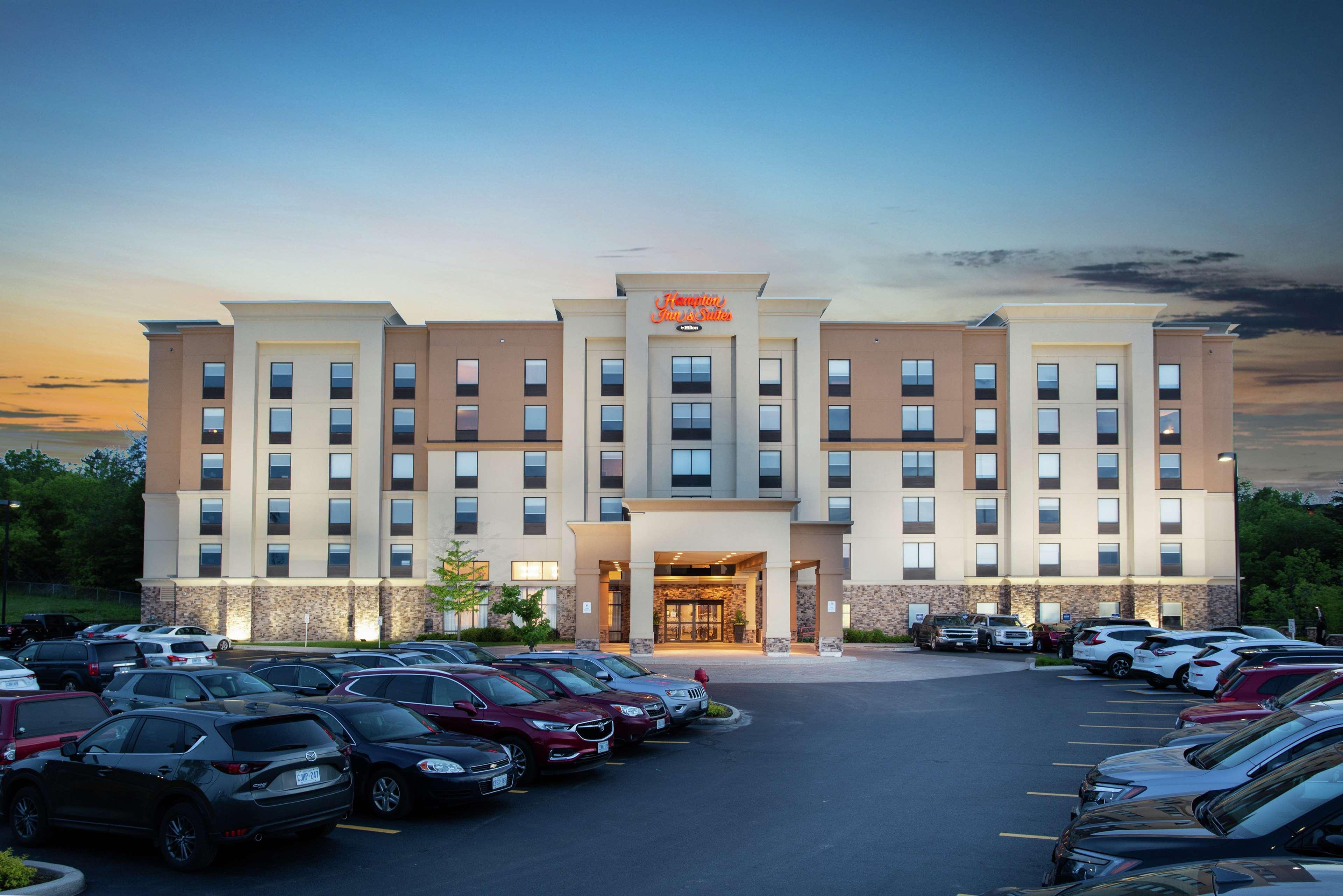 Hampton Inn & Suites By Hilton Беррі Екстер'єр фото