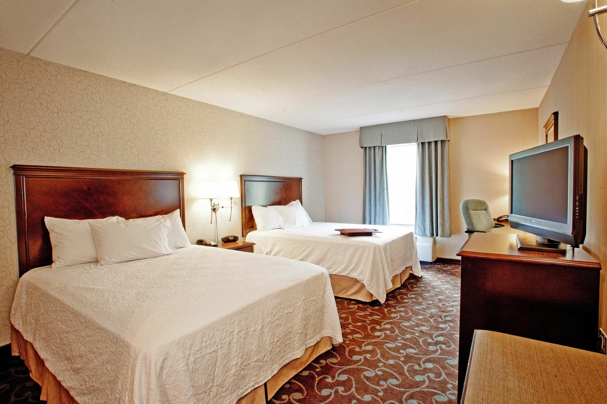 Hampton Inn & Suites By Hilton Беррі Екстер'єр фото